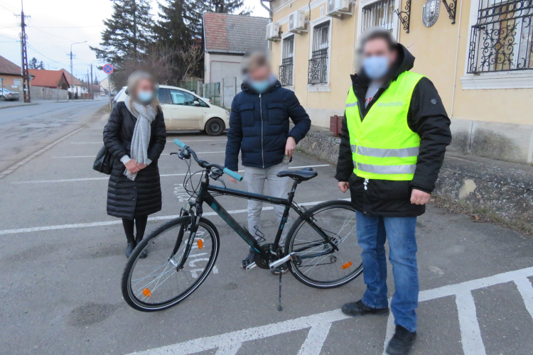 Visszakapta ellopott biciklijét a mozgássérült férfi - VIDEÓ