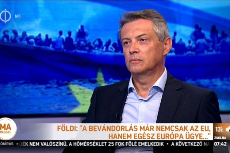 Szakértő szerint a migráció egy terrortámadás